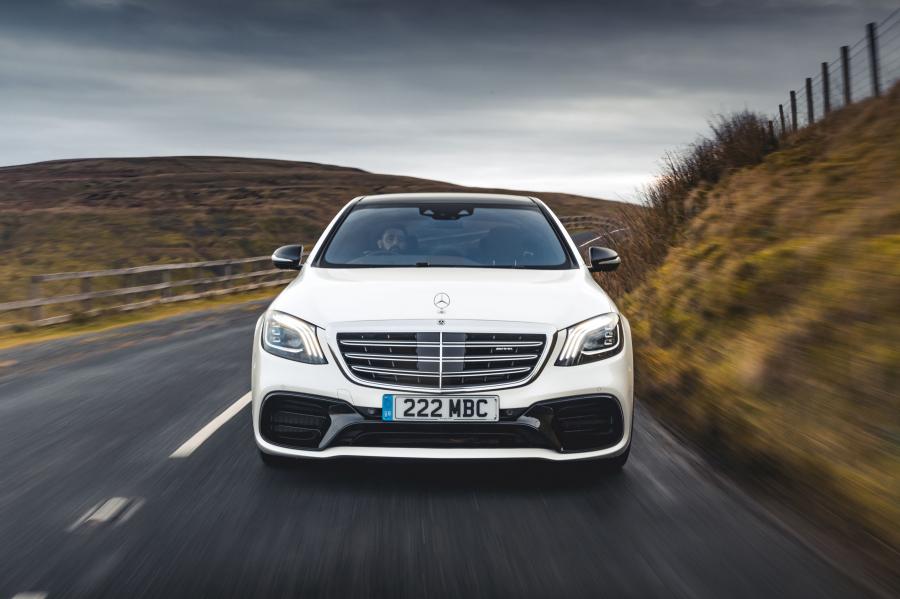  Mercedes-AMG S63 4Matic+ Lang (V222) 2017 года  (UK) (фото 13 из 40)